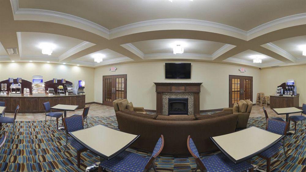 Holiday Inn Express & Suites Lubbock Southwest - Wolfforth By Ihg Exterior photo