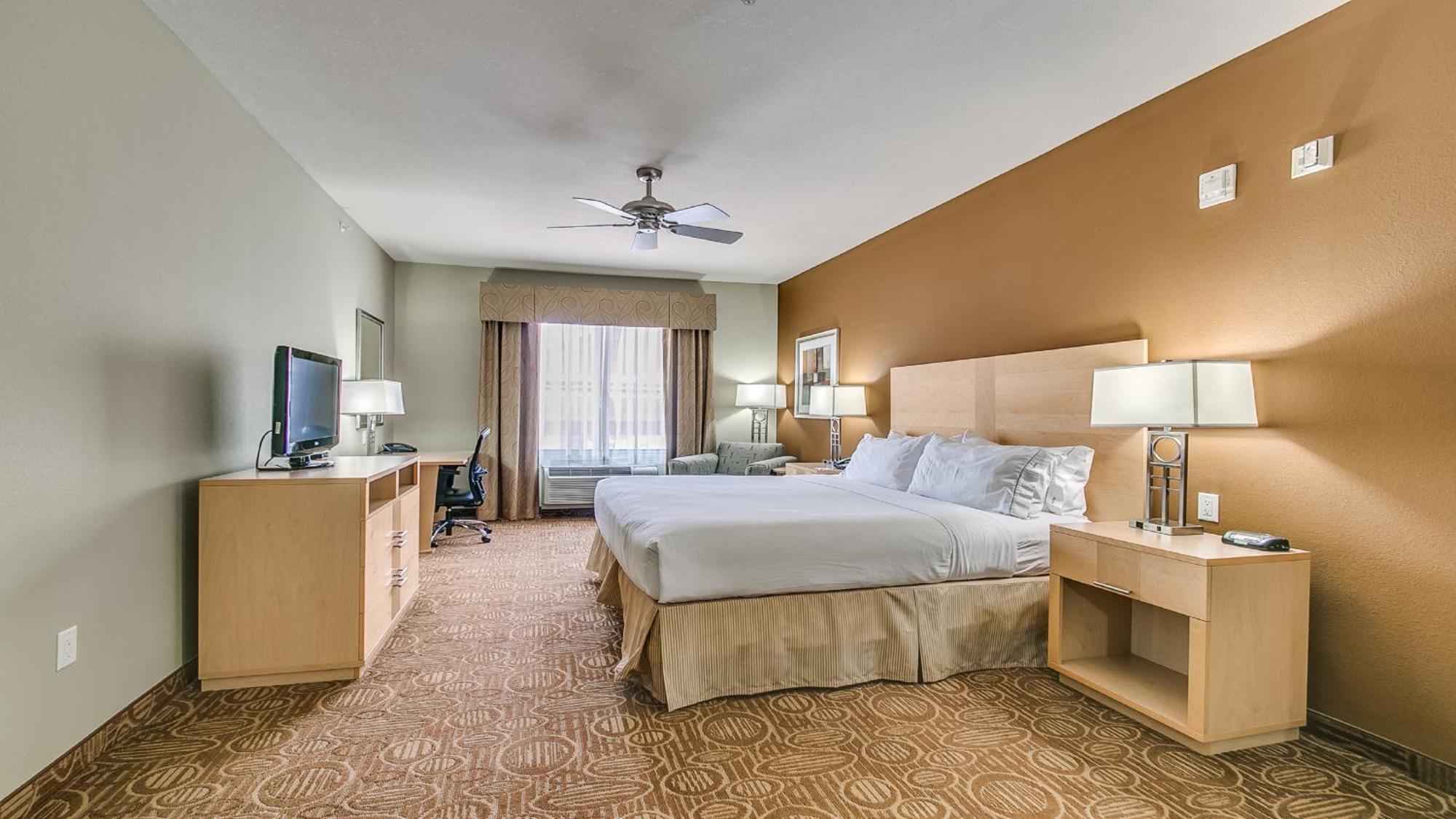 Holiday Inn Express & Suites Lubbock Southwest - Wolfforth By Ihg Exterior photo
