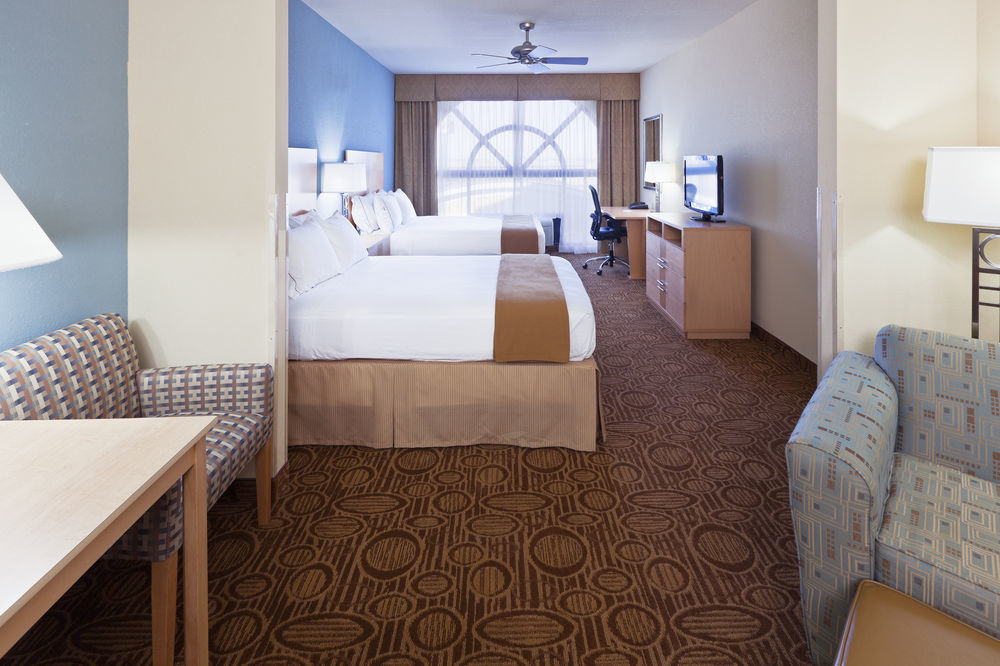 Holiday Inn Express & Suites Lubbock Southwest - Wolfforth By Ihg Exterior photo