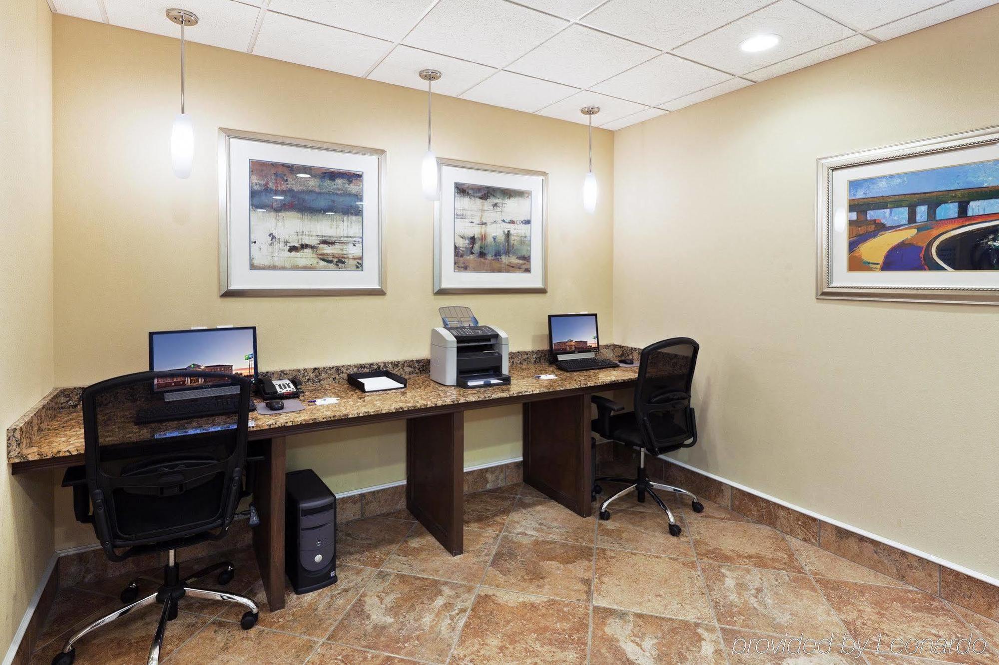 Holiday Inn Express & Suites Lubbock Southwest - Wolfforth By Ihg Exterior photo